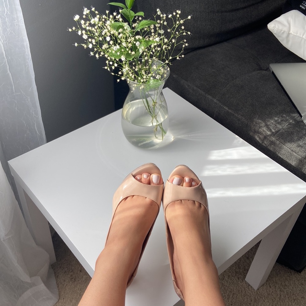 Heel. - Picture 9 of 10